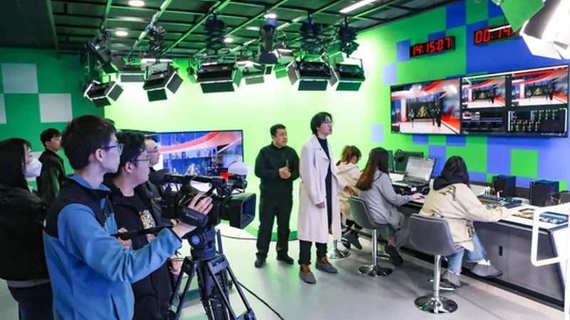 揭秘深圳短视频制作公司服务流程：从策划到传播的全方位解析